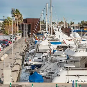 Hotel en barco Boat Barcelona, Sant Adrià de Besòs