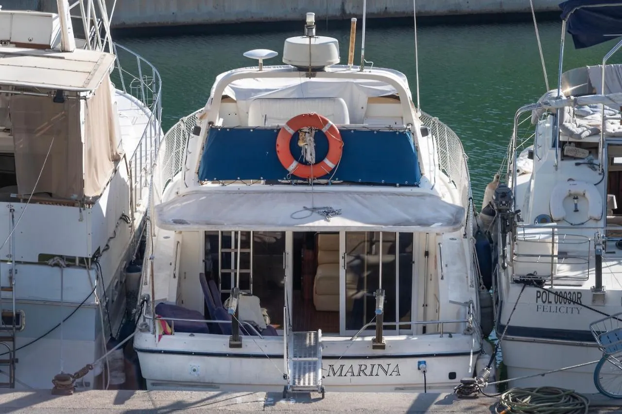 Boat Accommodations Barcelona Sant Adrià de Besòs 0*,  España