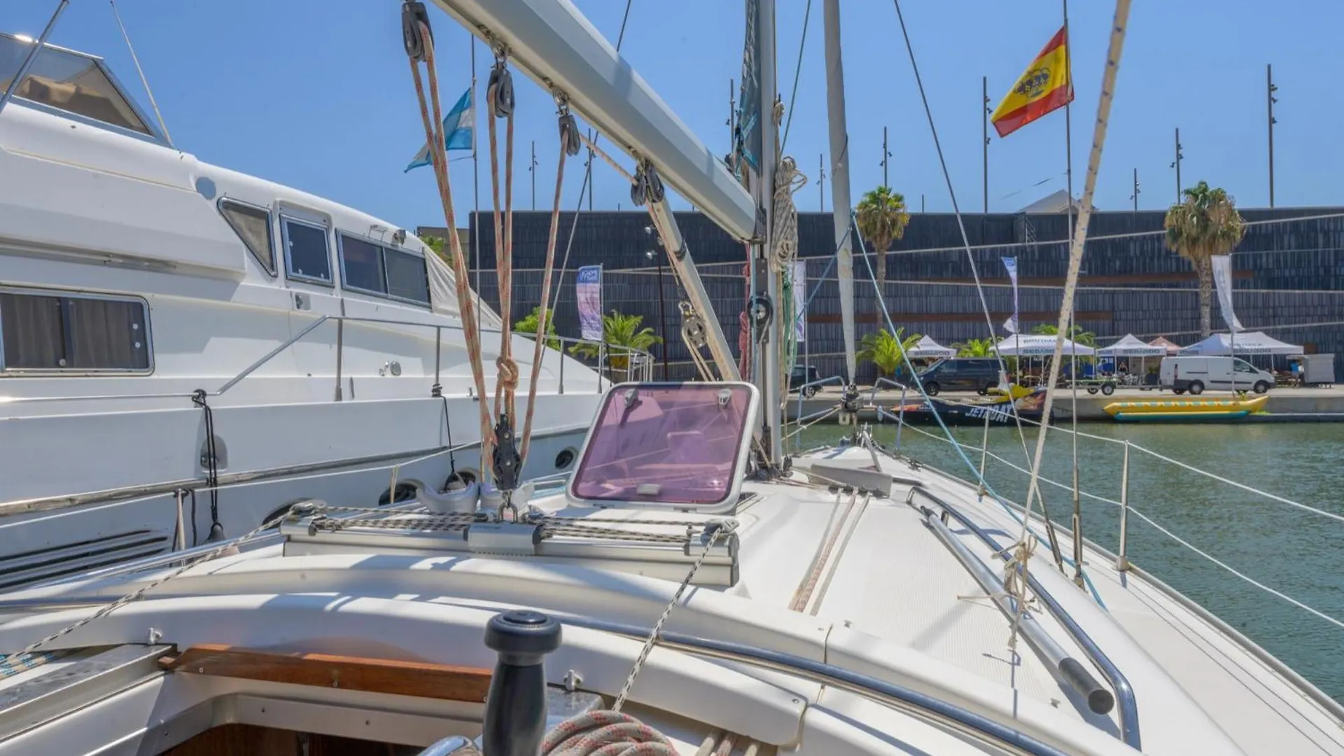 Boat Accommodations Barcelona Sant Adria de Besos 0*,